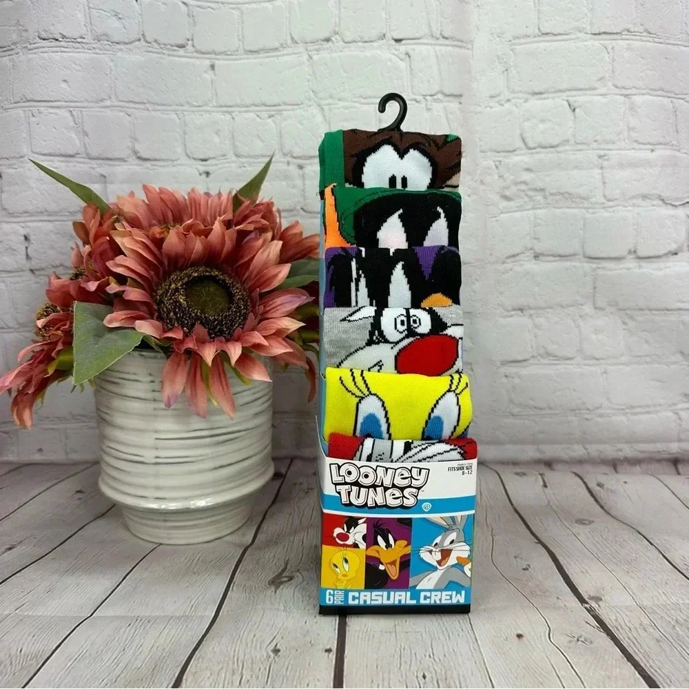 looney tunes casual crew socks bugs bunny daffy duck tweety bird marvin